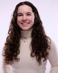 Student Council Member Elise Melanson